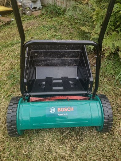 Bosch manual lawnmower