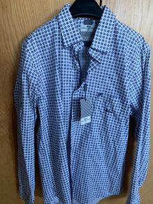 Mens shirt. Unworn with tags