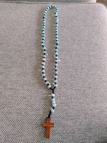 Lourdes rosary beads hand knotted with wooden cross crucifix in good condition with no issues FREE STANDARD POSTAGE INCLUDED