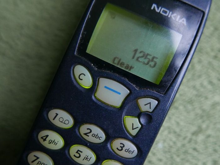 Original Nokia 5110 2G GSM 900 - works well