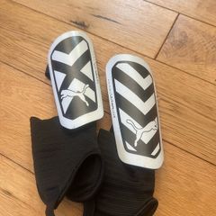 Football Shin Pads - suit 3-5 year old