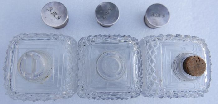 Victorian Sterling Silver Birmingham, Chester Hallmarked Antique Silver Lidded Cut Glass Dressing Table Set of Scent Bottles and Trinket Box