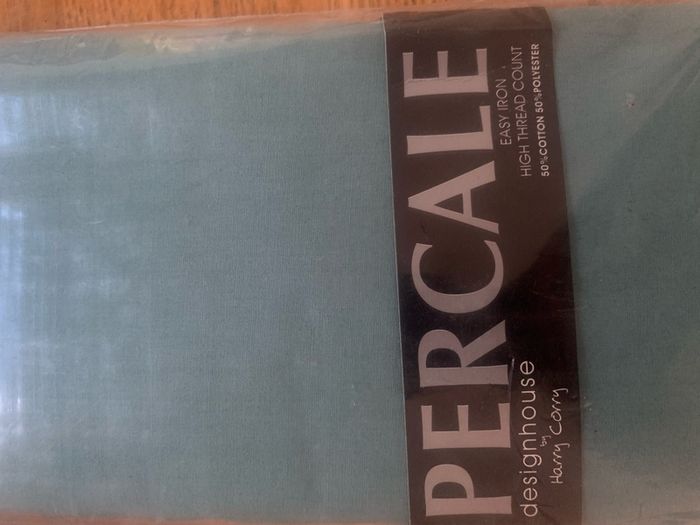 single fitted sheet