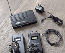 Gear4music WPM-200 Wireless In-Ear Monitor System (Dual Receivers)