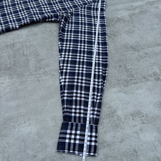 Eleventy long sleeved linen shirt