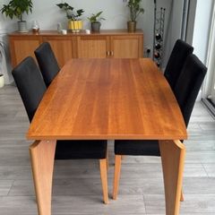 Bo Concept table and four chairs