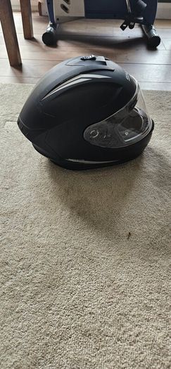 Helmet - Matt Black (Medium)