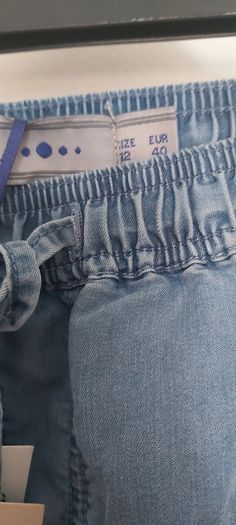 Ladies trousers