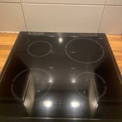Double electric cooker and hob