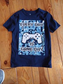 Age 8-9 GAP Gaming Teeshirt
