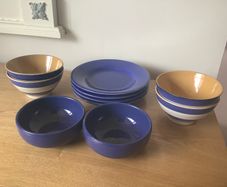 10 Piece Plates, Bowls
