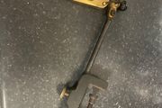 Fly tying clamp