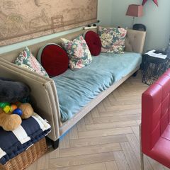 Sofa with great potential offers welcome