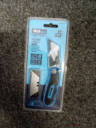folding utility knife