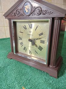 Vintage  Hain Bell Wind Up Mantel Clock