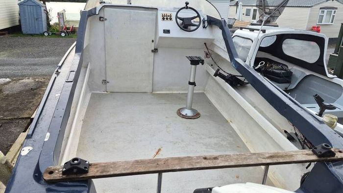 Fishing boat