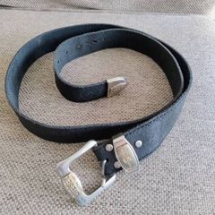 Diesel leather belt in good condition with some scuffs 50 inches full length FREE STANDARD POSTAGE INCLUDED