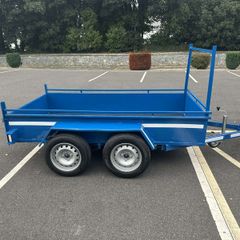 Trailer restoration service