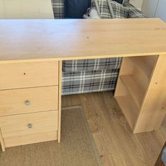 Study desk - FREE