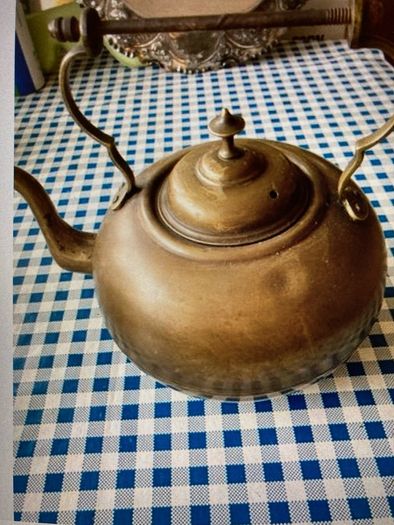 Vintage Kettle & Vintage Fruit Tray with Wooden Inset.