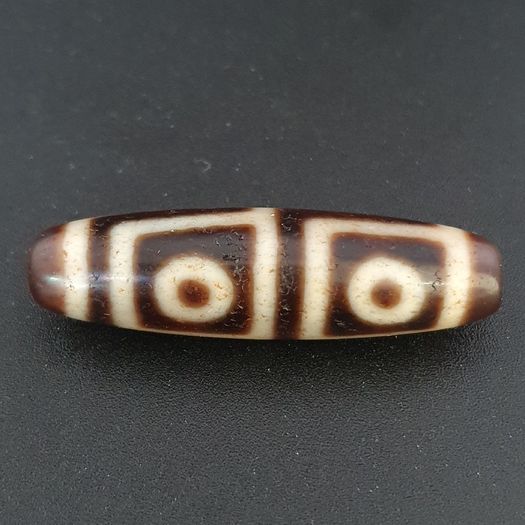 Antique Himalayan Tibetan 4 Eyes Agate Dzi Bead Amulet