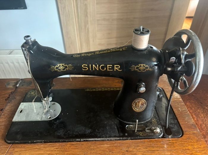 Singer treadle sewing machine