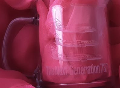 generation 737 glass tankard ( aeroplane)