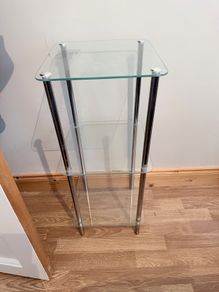 glass stand