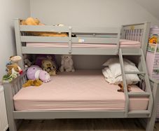 Bunk bed