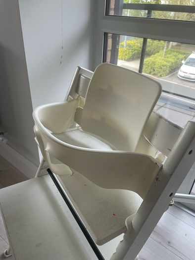 tripp trapp baby seat (white)