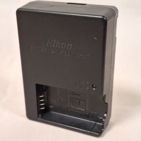 Nikon Used Battery Charger MH-27 EN-EL20