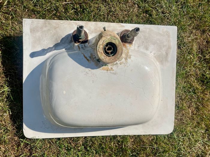 Original Antique Victorian Shanks Toilet Sink Basin
