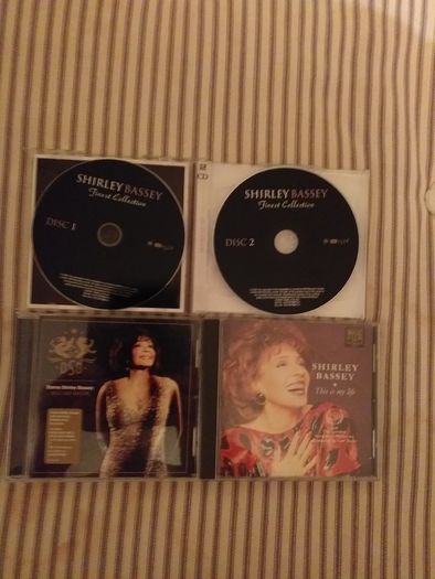 Shirley Bassey Pack.