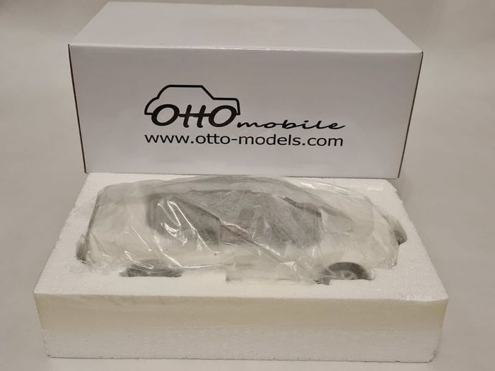 Honda NSX Type-r Otto mobile 1/18 New In Box
