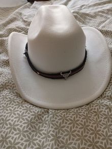 White Cowboy hat