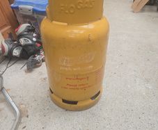 gas cylinder