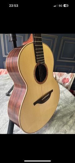 Lowden S50 Master Grade Adirondack Spruce/ Honduras Rosewood