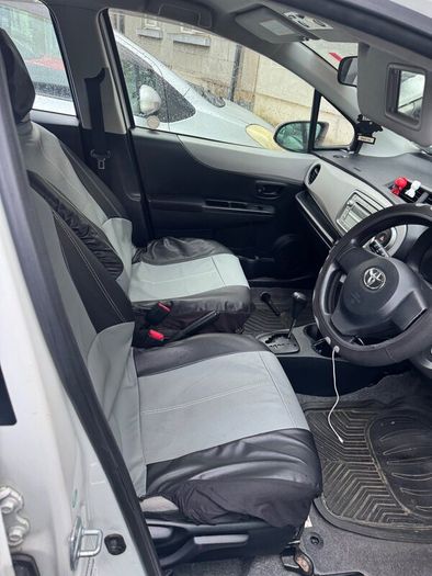Toyota Vitz 2011