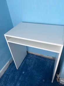 Small desk