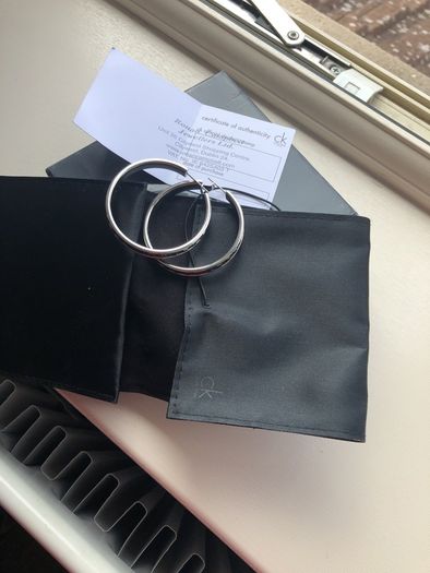 CK beautiful black cubic ear rings