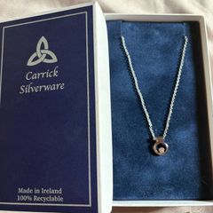 Silver chain with pendant