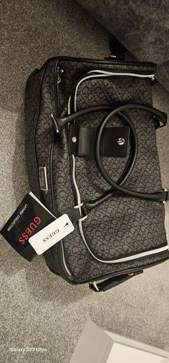 Guess Cabin size trolley travel bag