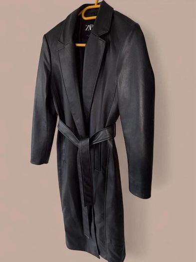 Zara Size S black faux leather Long trench coat with belt