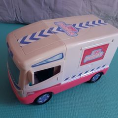 Pony Show Camper Van