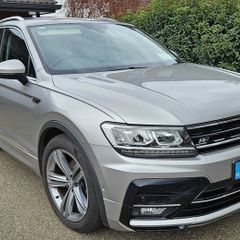Volkswagen  R-line Tiguan 2019  + Pan Sunroof