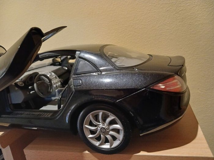 model car
