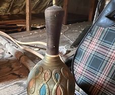 Vintage Mid-Century Modern "Genie Bottle" Chalkware Table Lamp dating from the early 1960s.