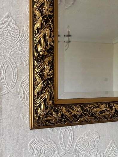 mirror