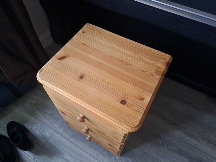 Pine Locker