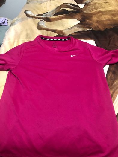 Boys nike top size Xl